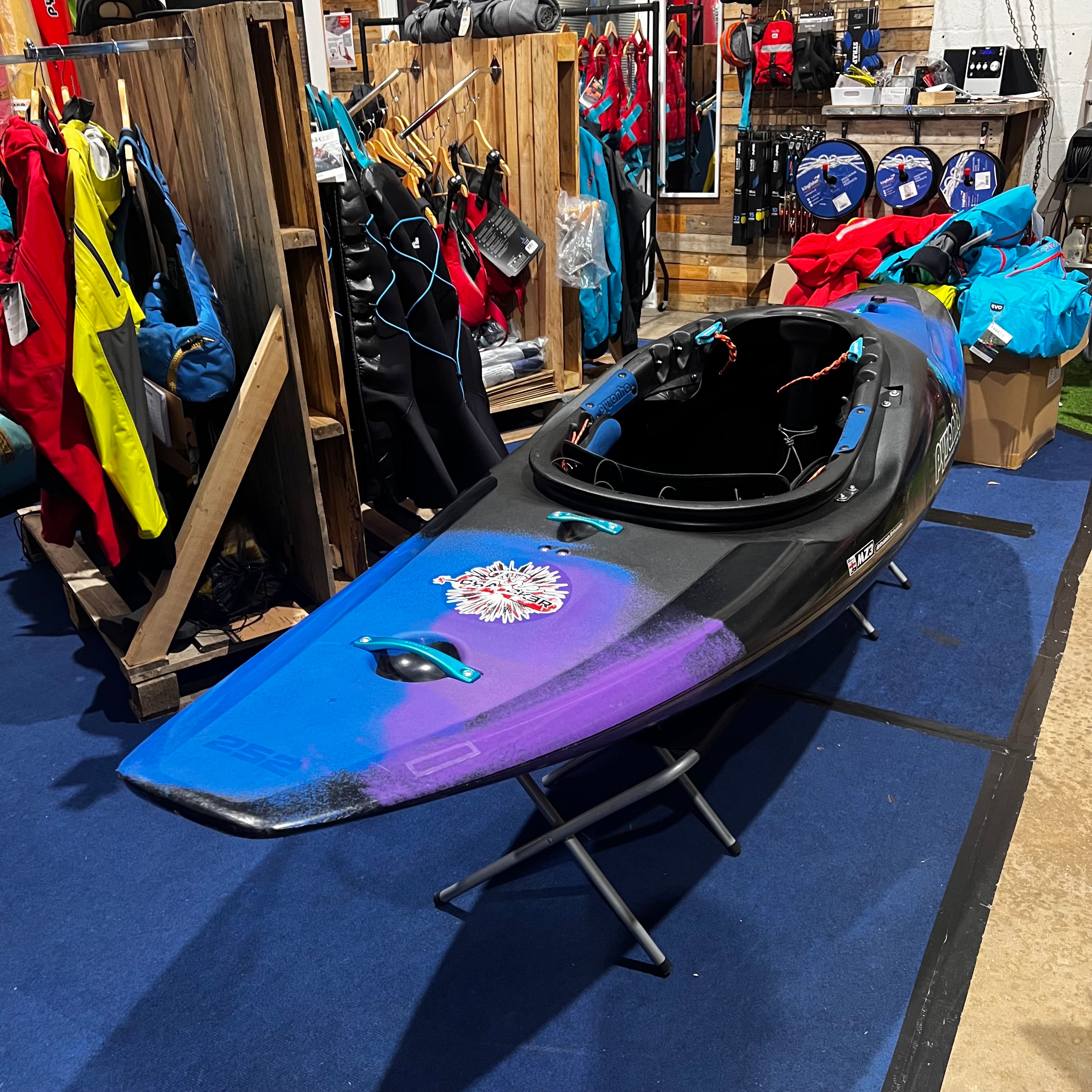 Pyranha Firecracker 252 Elite Custom - Preowned