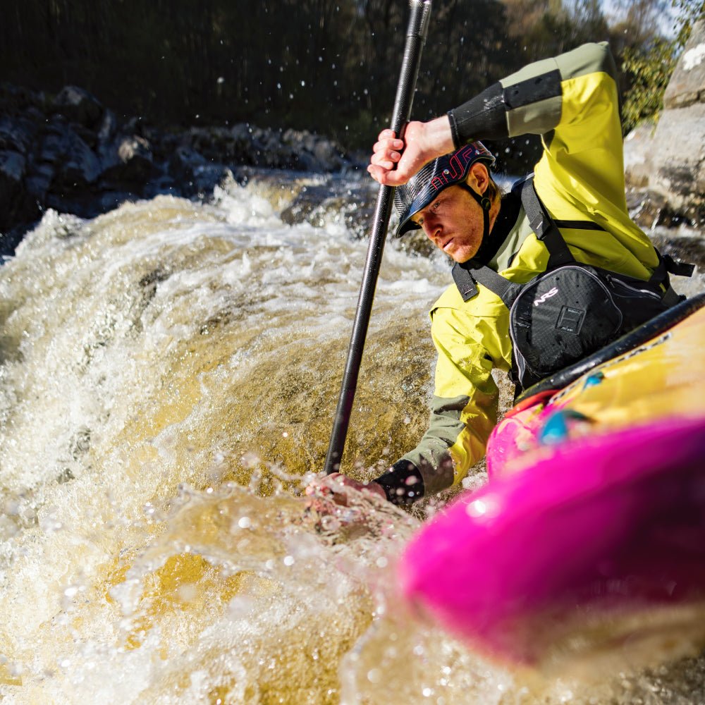 NRS Men's Axiom GORE - TEX Pro Dry Suit - Flow Kayaks